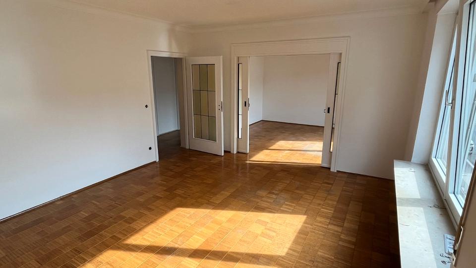 Etagenwohnung Nürnberg Sankt Leonhard - 4 Zimmer, 80 m&sup2;, 720&euro; | Angebot:27609555