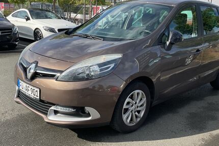 Renault Scenic 110.296 km 5.177 &euro; Fürth 90763