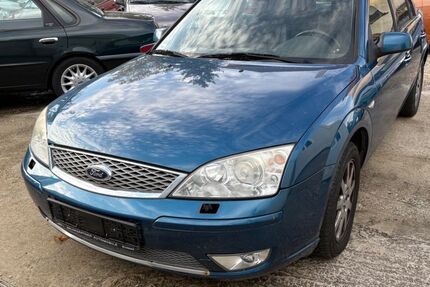 Ford Mondeo 279.900 km 850 &euro; Nürnberg 90427