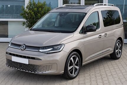 VW Caddy 61.434 km 23.450 &euro; Strullendorf 96129