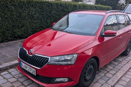 Skoda Fabia 53.000 km 12.750 &euro; Nürnberg 90451