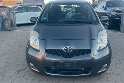 Toyota Yaris 170.013 km 3.499 &euro; Fürth 90763