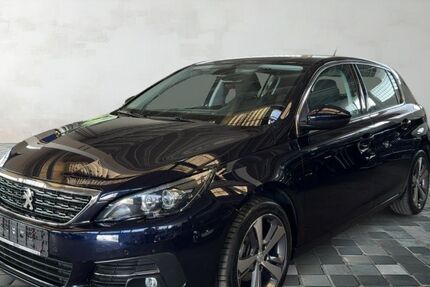 Peugeot 308 54.200 km 9.990 &euro; Nürnberg OT Schweinau 90439