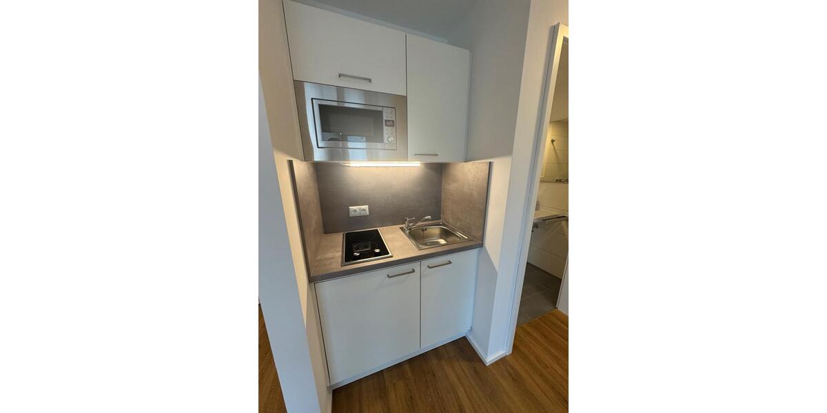 Dachgeschoßwohnung Erlangen Bruck - 1 Zimmer, 20 m&sup2;, 585&euro; | Angebot:27597902
