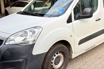 Peugeot Partner 210.000 km 2.800 &euro; Nürnberg 90439