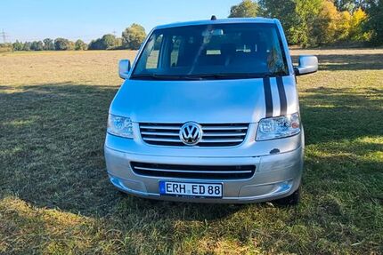 VW T5 Caravelle 264.000 km 9.900 &euro; ERLANGEN 91052