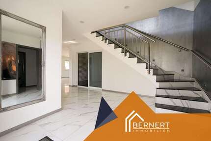 Haus Wachenroth - 7 Zimmer, 303 m&sup2;, 960.000&euro; | Angebot:27666775