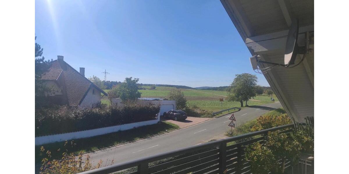 Dachgeschoßwohnung Strullendorf - 3 Zimmer, 100 m&sup2;, 900&euro; | Angebot:27566782