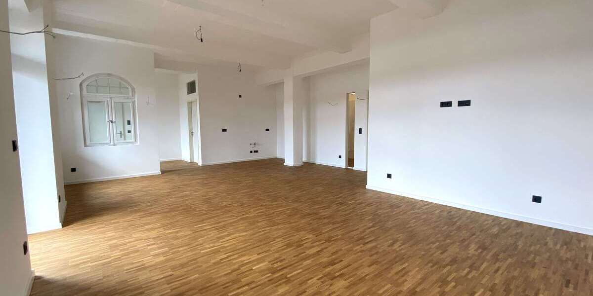 Etagenwohnung Nürnberg Gaismannshof - 3 Zimmer, 110 m&sup2;, 1.485&euro; | Angebot:27699539