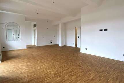 Wohnung Nürnberg Gaismannshof - 3 Zimmer, 110 m&sup2;, 1.485&euro; | Angebot:27699539