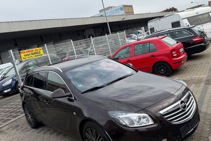 Opel Insignia 236.555 km 1.699 &euro; Nürnberg 90439