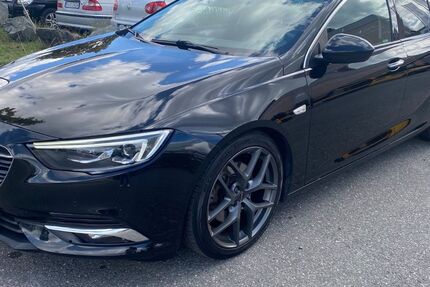 Opel Insignia 111.000 km 9.500 &euro; Nürnberg 90431