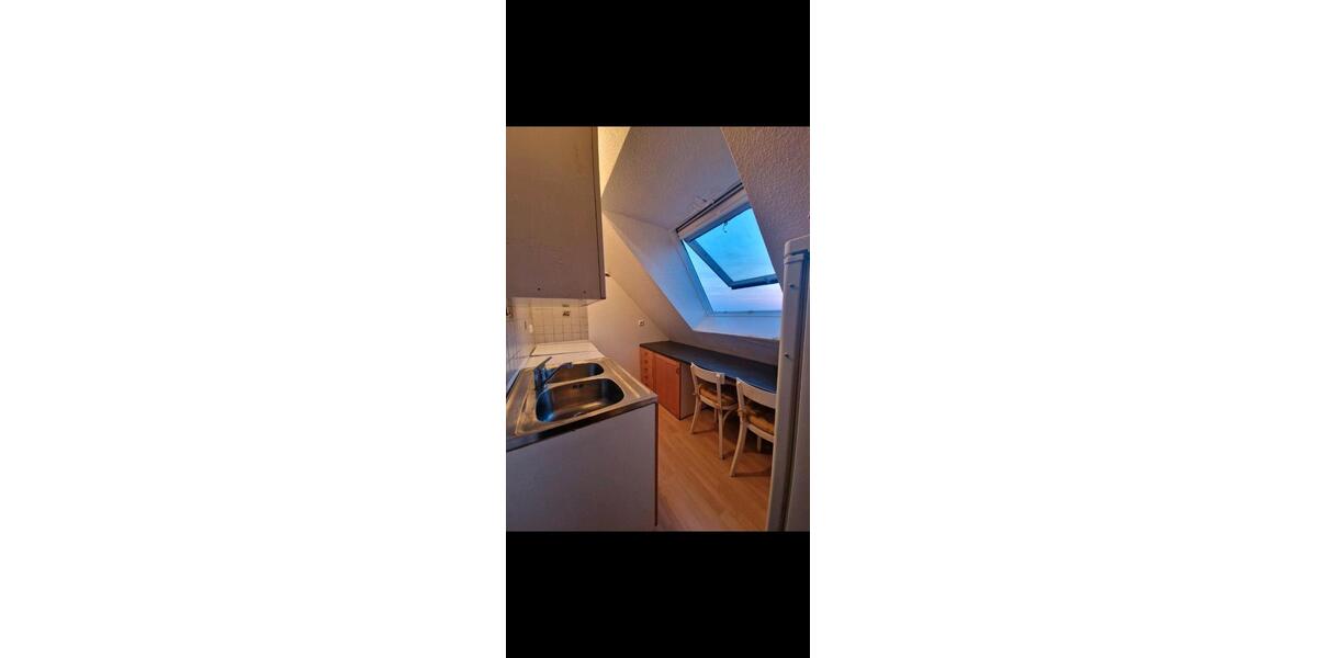 Dachgeschoßwohnung Erlangen Bruck - 3 Zimmer, 45 m&sup2;, 800&euro; | Angebot:27539070
