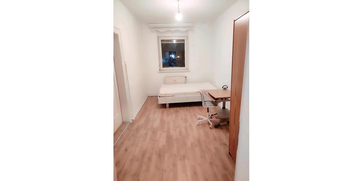 Etagenwohnung Nürnberg Gaismannshof - 4 Zimmer, 100 m&sup2;, 1.500&euro; | Angebot:27621680