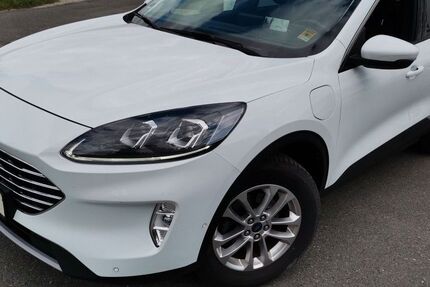 Ford Kuga 66.150 km 19.199 &euro; Fürth 90762