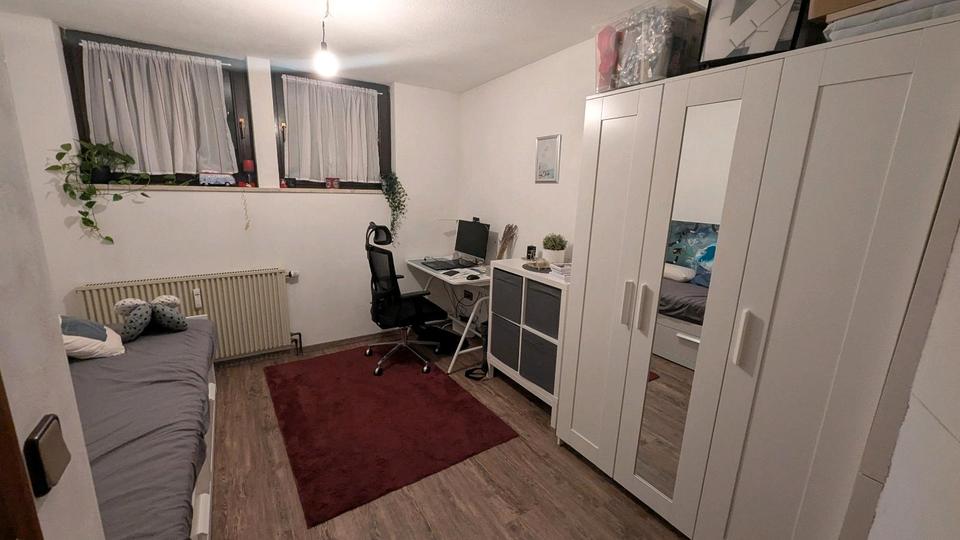 Dachgeschoßwohnung Langenzenn - 3 Zimmer, 70 m&sup2;, 944&euro; | Angebot:27604768