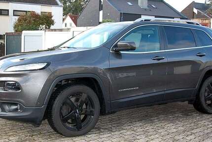 Jeep Cherokee 137.900 km 11.280 &euro; Feucht 90537