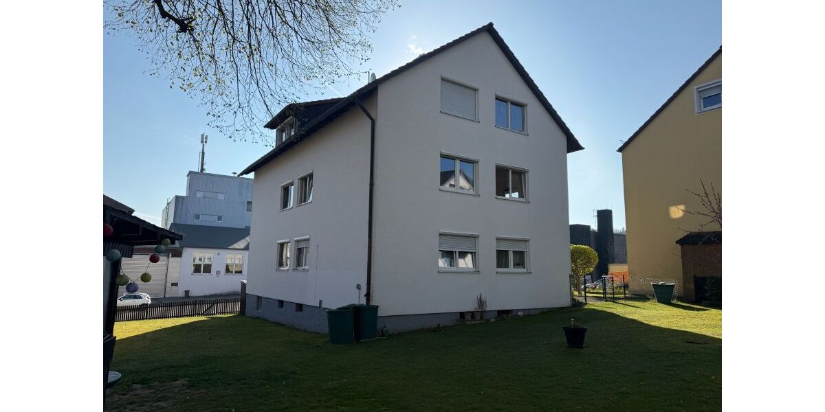 Provisionsfrei* Mehrfamilienhaus mit 6 Wohneinheiten und Entwicklungspotenzial in Oberreichenbach bei Herzogenaurach - Provisionsfrei - - Mehrfamilienhaus, Wohnhaus Oberreichenbach | Angebot:27356218