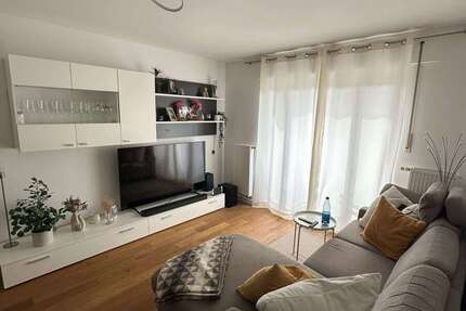 Wohnung Nürnberg Schweinau - 3 Zimmer, 60 m&sup2;, 680&euro; | Angebot:27642999
