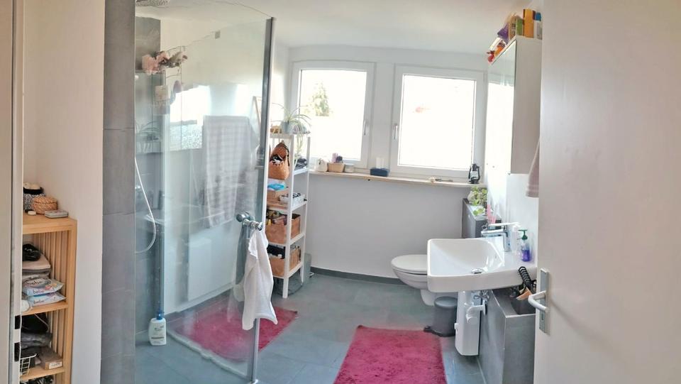 Einfamilienhaus Veitsbronn - 7 Zimmer, 164 m&sup2;, 419.000&euro; | Angebot:27428772
