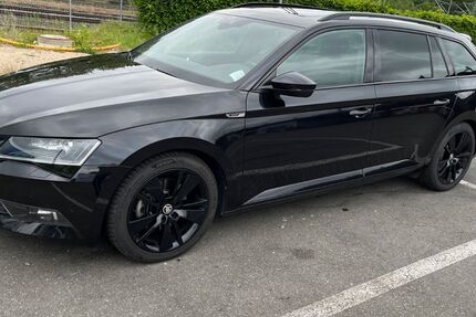 Skoda Superb 207.000 km 14.990 &euro; Nurnberg 90478