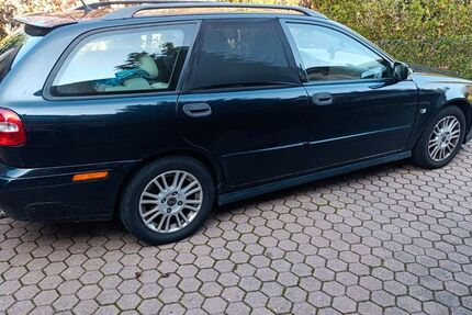 Volvo V40 266.000 km 1.200 &euro; Cadolzburg 90556
