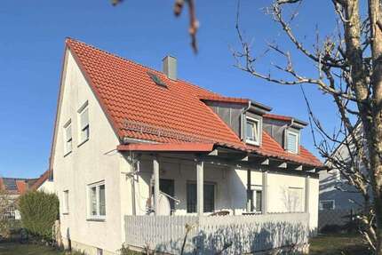 Haus Fürth Eigenes Heim - 7 Zimmer, 162 m&sup2;, 699.000&euro; | Angebot:27498697