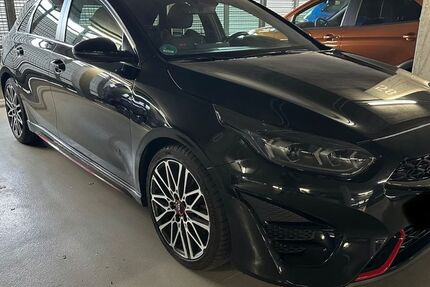 Kia ceed / Ceed 34.000 km 25.399 &euro; Fürth 90768