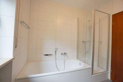 Wohnung Schwabach - 3 Zimmer, 91 m&sup2;, 915&euro; | Angebot:27462896