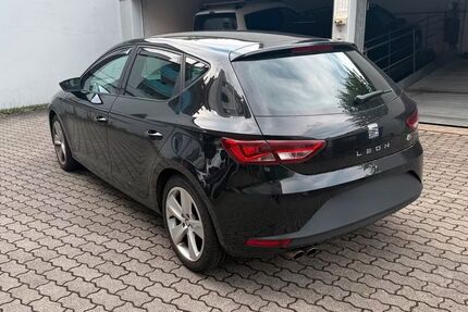 Seat Leon 147.000 km 6.798 &euro; Nürnberg 90478