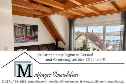 3 Zi. DG (2. OG) Wohnung mit 2 Bädern, Balkon und 2 Stellplätzen - Wohnung Pommersfelden | Angebot:27651237