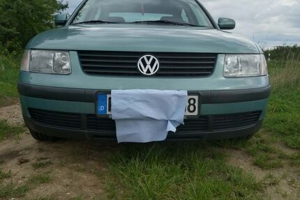 VW Passat 89.000 km 3.190 &euro; Forchheim 91301