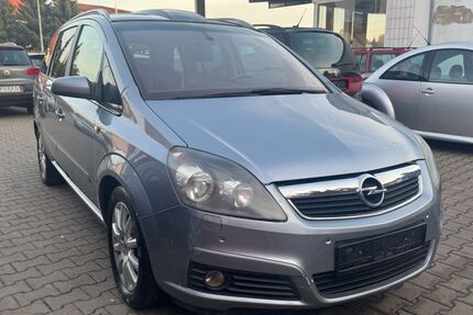 Opel Zafira 213.000 km 2.990 &euro; Forchheim 91301
