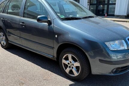 Skoda Fabia 161.000 km 799 &euro; Nürnberg 90411