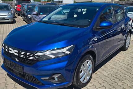 Dacia Sandero 11.500 km 13.700 &euro; Nürnberg 90439