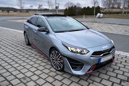 Kia pro ceed / ProCeed 77.500 km 20.990 &euro; Heroldsbach 91336
