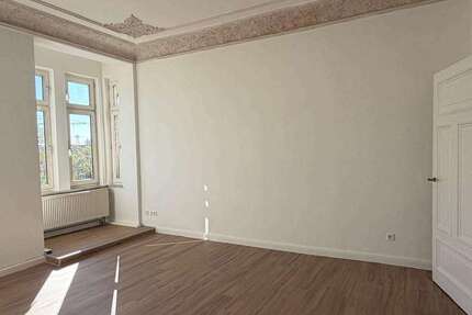 Wohnung Nürnberg Gibitzenhof - 6 Zimmer, 148 m&sup2;, 1.300&euro; | Angebot:27698924