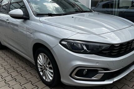 Fiat Tipo 80.766 km 7.999 &euro; Zirndorf 90513