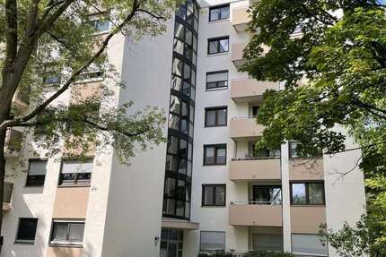 Wohnung Nürnberg Gibitzenhof - 4 Zimmer, 99 m&sup2;, 359.000&euro; | Angebot:27389825