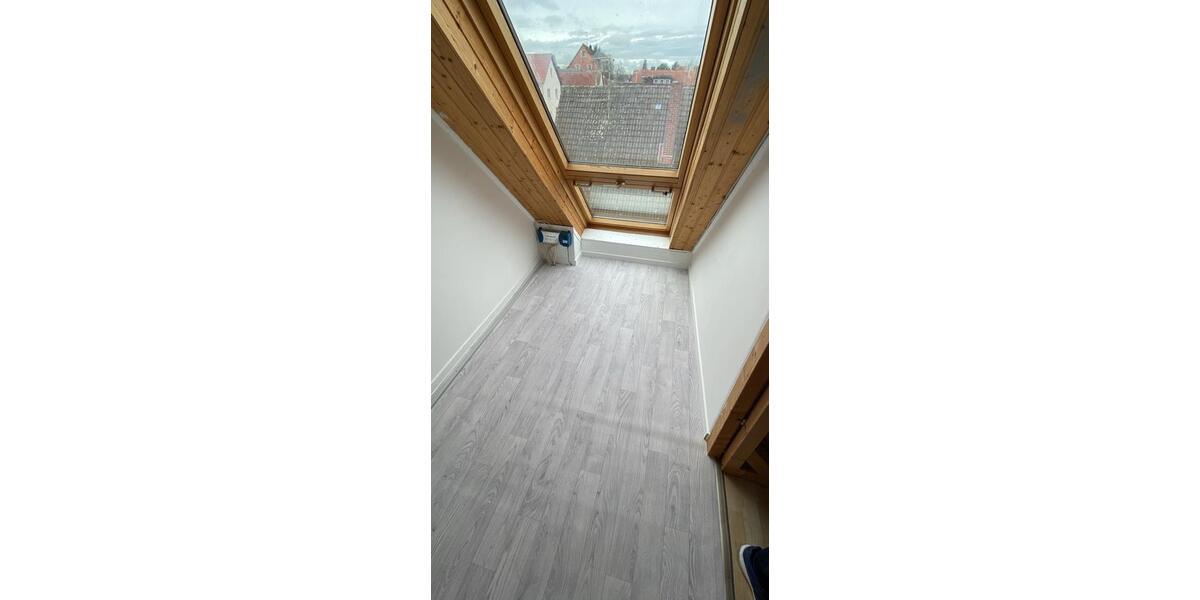 Dachgeschoßwohnung Fürth Atzenhof - 3 Zimmer, 79 m&sup2;, 1.021&euro; | Angebot:27576690