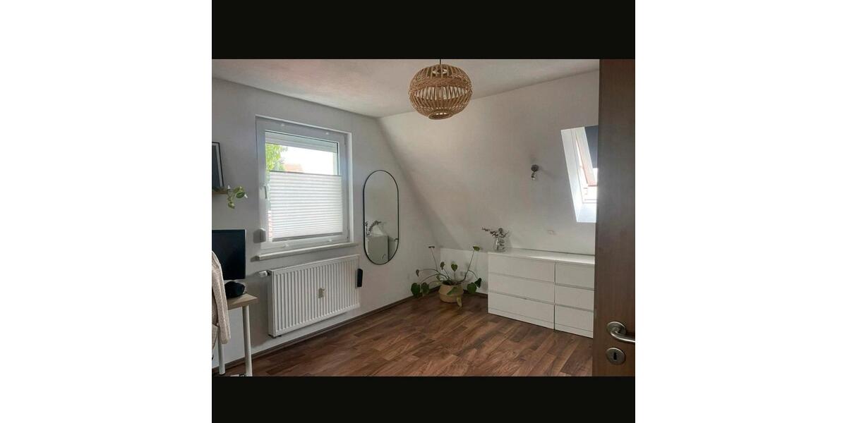 Dachgeschoßwohnung Eggolsheim - 2 Zimmer, 72 m&sup2;, 640&euro; | Angebot:27594445