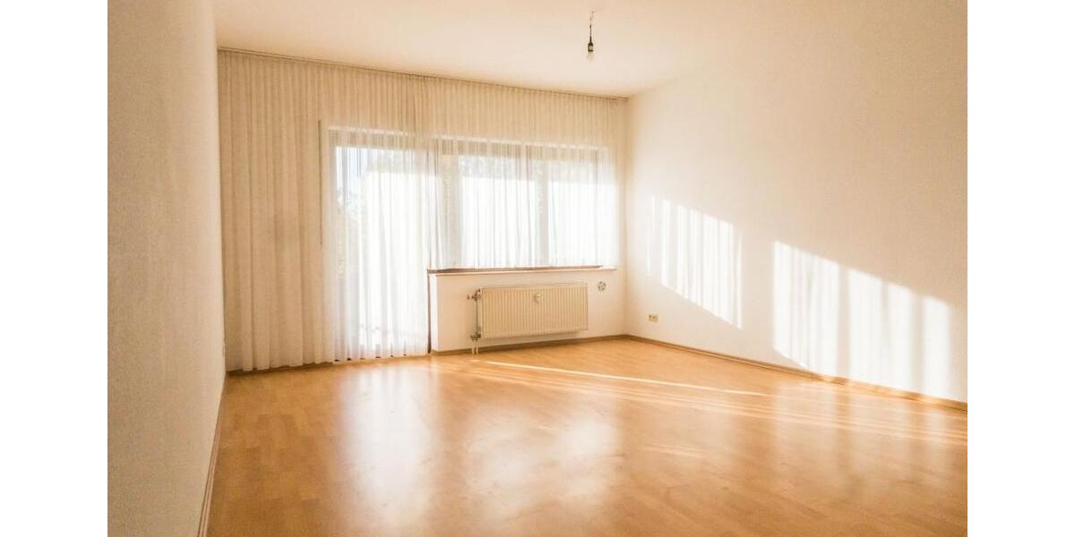 Etagenwohnung Nürnberg Schnepfenreuth - 3 Zimmer, 86 m&sup2;, 1.190&euro; | Angebot:27612418