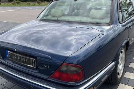 Jaguar XJR 221.000 km 16.900 &euro; Schwabach 91126