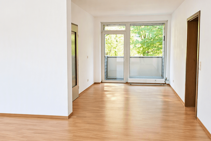 Wohnung Erlangen Stadtrandsiedlung - 4 Zimmer, 102 m&sup2;, 1.350&euro; | Angebot:27633071