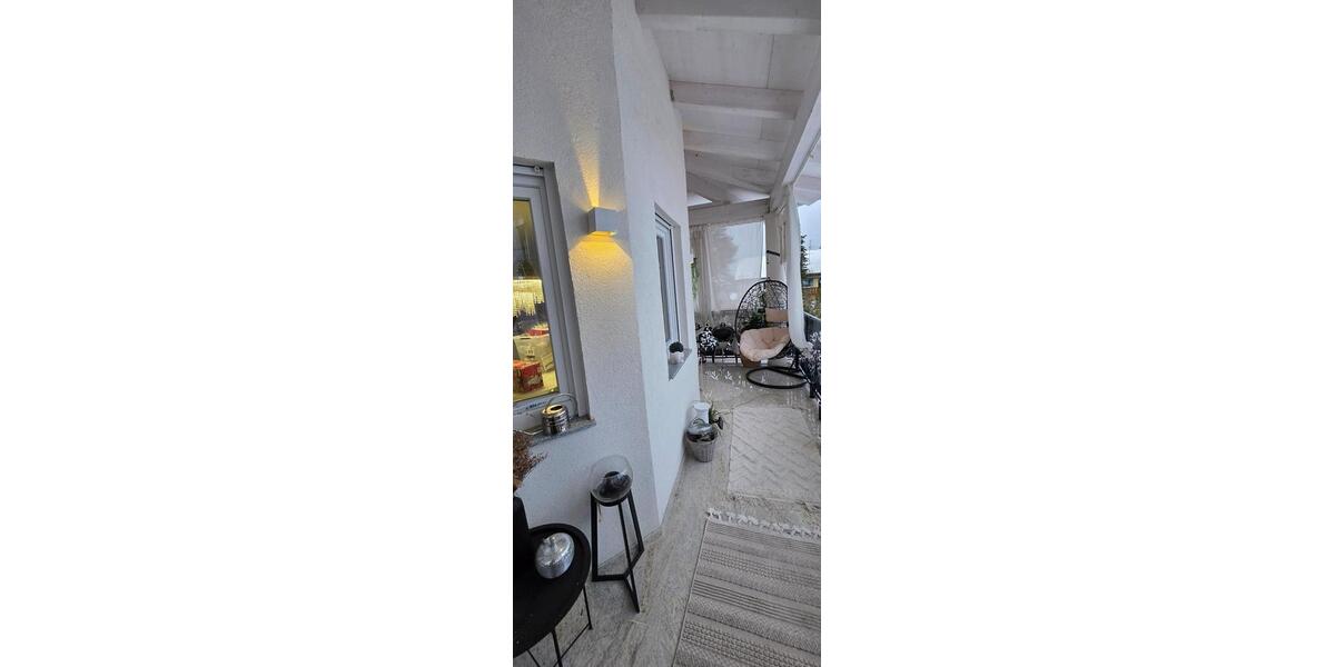 Etagenwohnung Fürth Atzenhof - 3 Zimmer, 110 m&sup2;, 2.800&euro; | Angebot:24370177