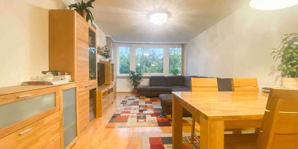 Etagenwohnung Nürnberg Gleißhammer - 3 Zimmer, 94 m&sup2;, 269.000&euro; | Angebot:27713814