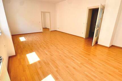 Wohnung Nürnberg - 6 Zimmer, 113 m&sup2;, 339.000&euro; | Angebot:27112750