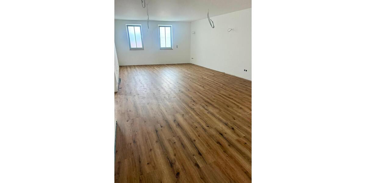 Etagenwohnung Forchheim - 2 Zimmer, 74 m&sup2;, 960&euro; | Angebot:27592390