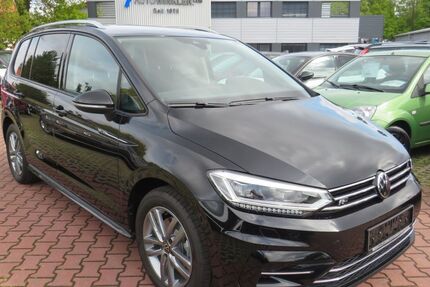 VW Touran 27.811 km 29.888 &euro; Nürnberg 90431