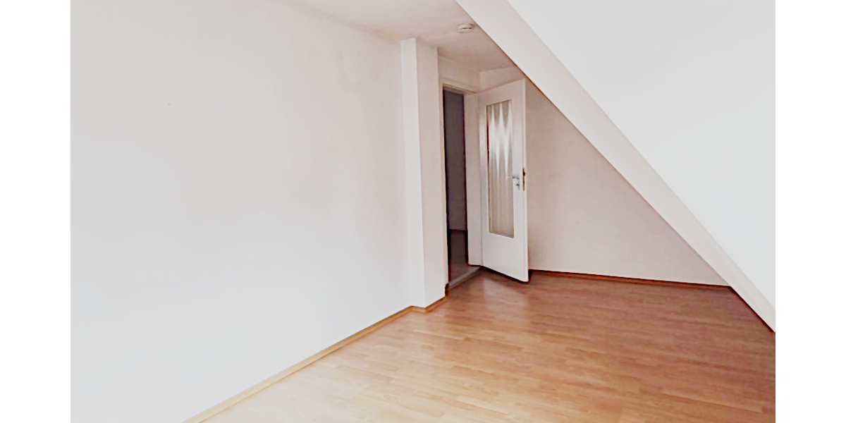 Schöne 3-Zi-Whg - FÜR MAXIMAL 2 PERSONEN -Einbauküche – Tageslichtbad – Wiesengrund in Laufweite - 3- Wendelstein | Angebot:18982291